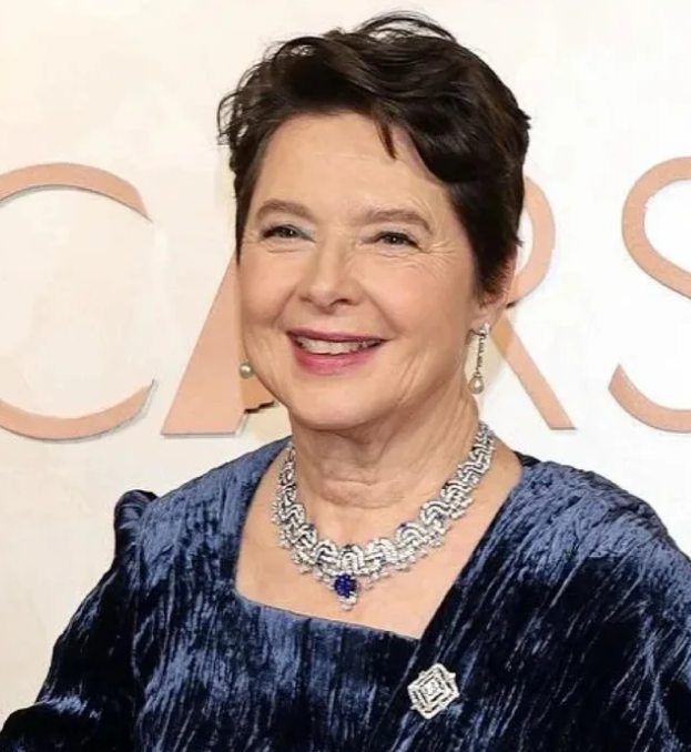 Isabella Rossellini in Bulgari