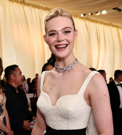 Elle Fanning in Cartier